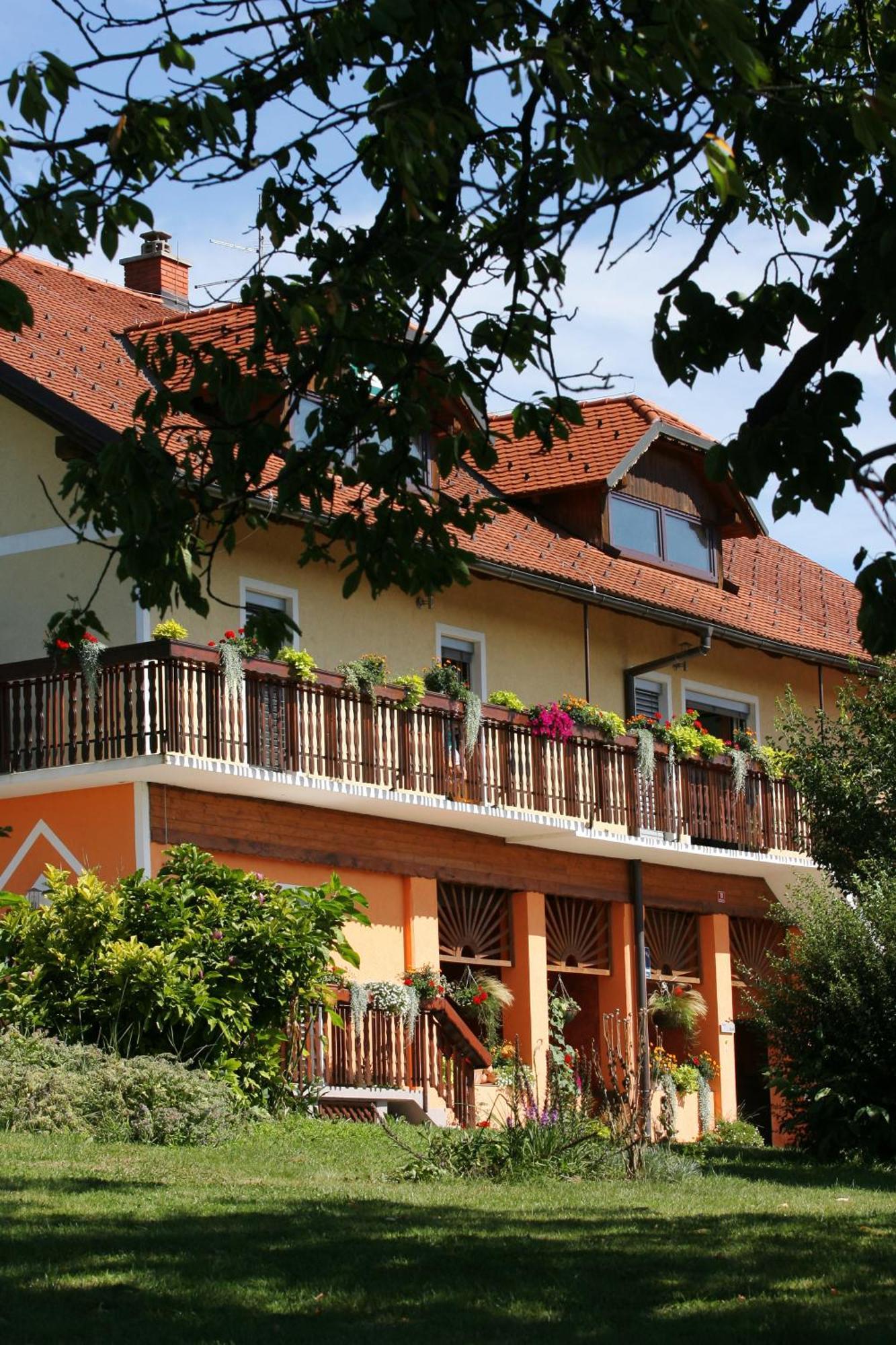 Panorama B&B Ptuj Exterior foto